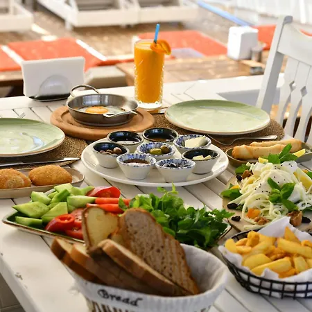 Ξενοδοχείο Myella Boutique 3*