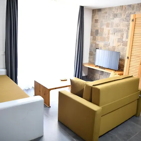 Hotel Myella Boutique 4*