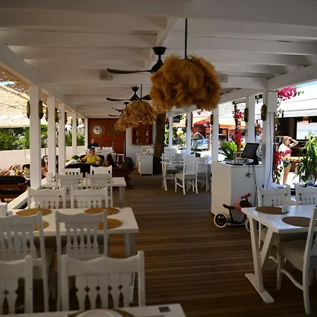Myella Boutique מלון אורטקנט