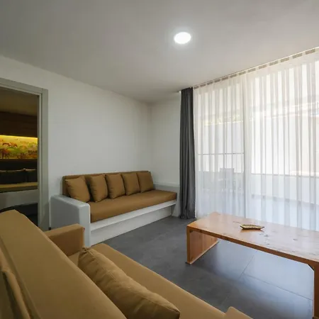 Myella Boutique ホテル 3*