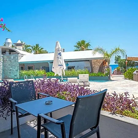 Отель Myella Boutique 3*