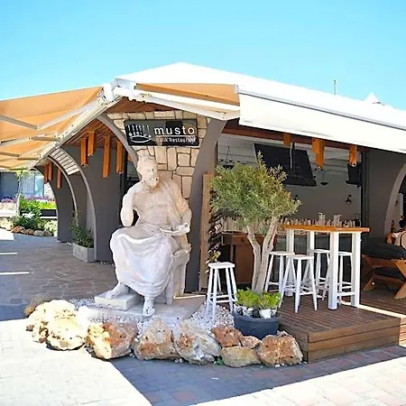Myella Boutique Отель 3*