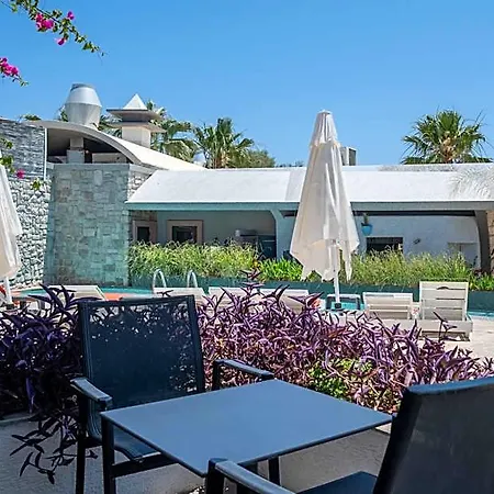 Myella Boutique Отель 3*