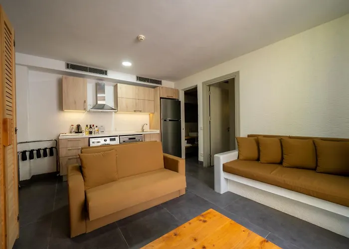 Myella Boutique Ortakentyahşi